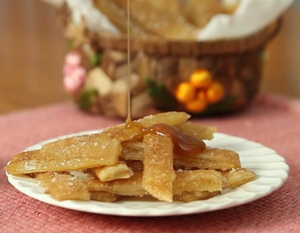 Слоеные палочки с начинкой